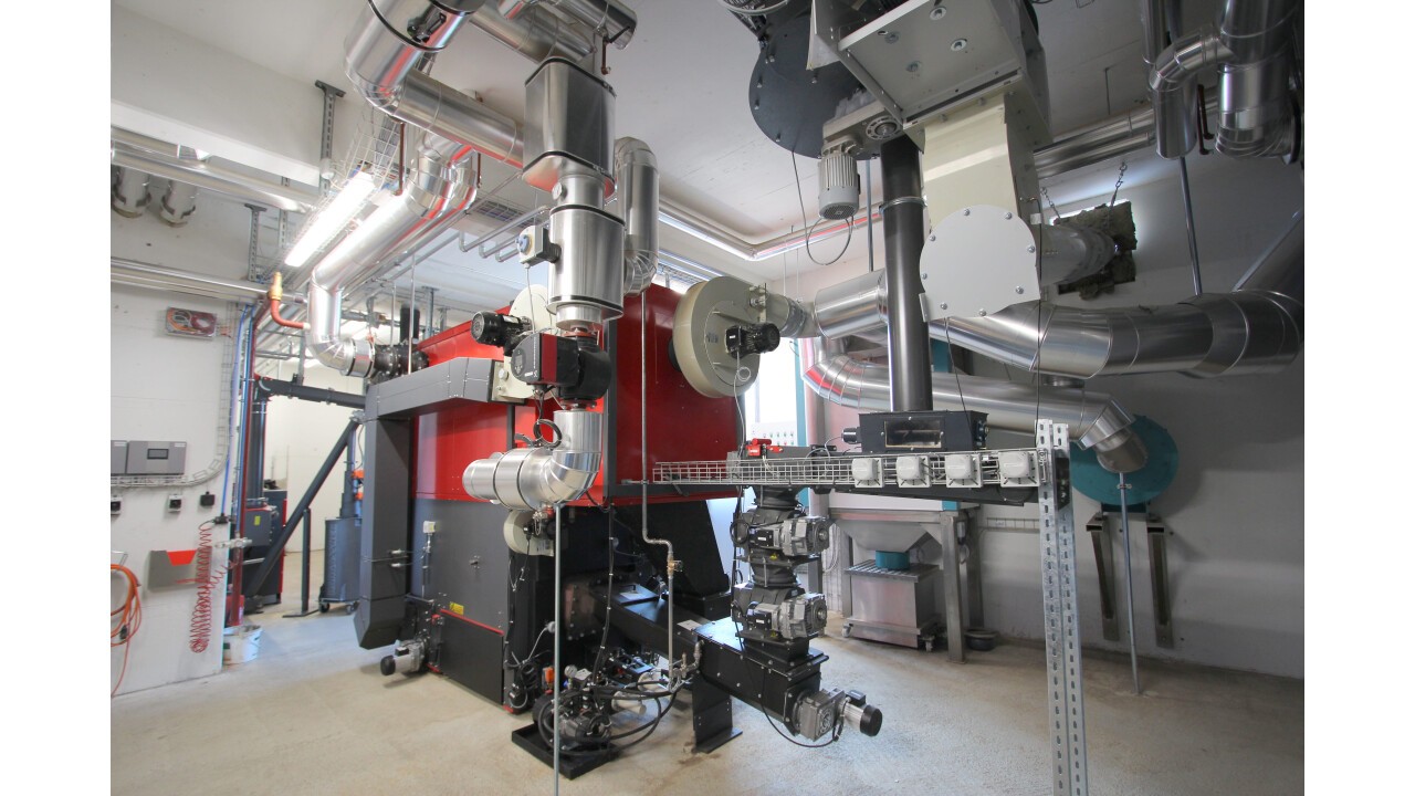 Industrie-Schnitzelheizung 350 kW in Sägewerk